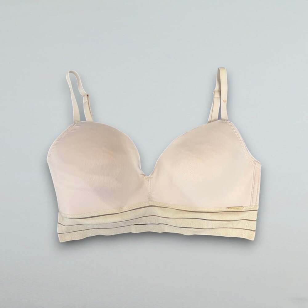 Soft Ivory Longline Padded Wireless Bra Adjustable Straps Size 34C